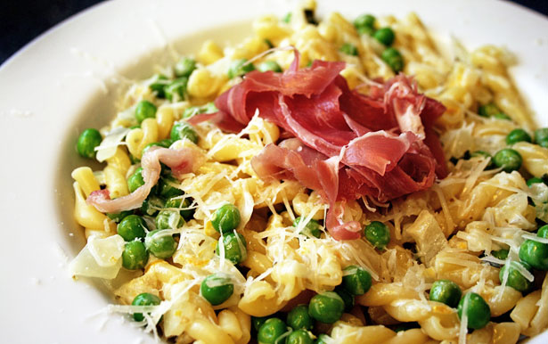 carbo-loading-pasta carbo loading pasta Šta jesti pre, u toku i posle trčanja?