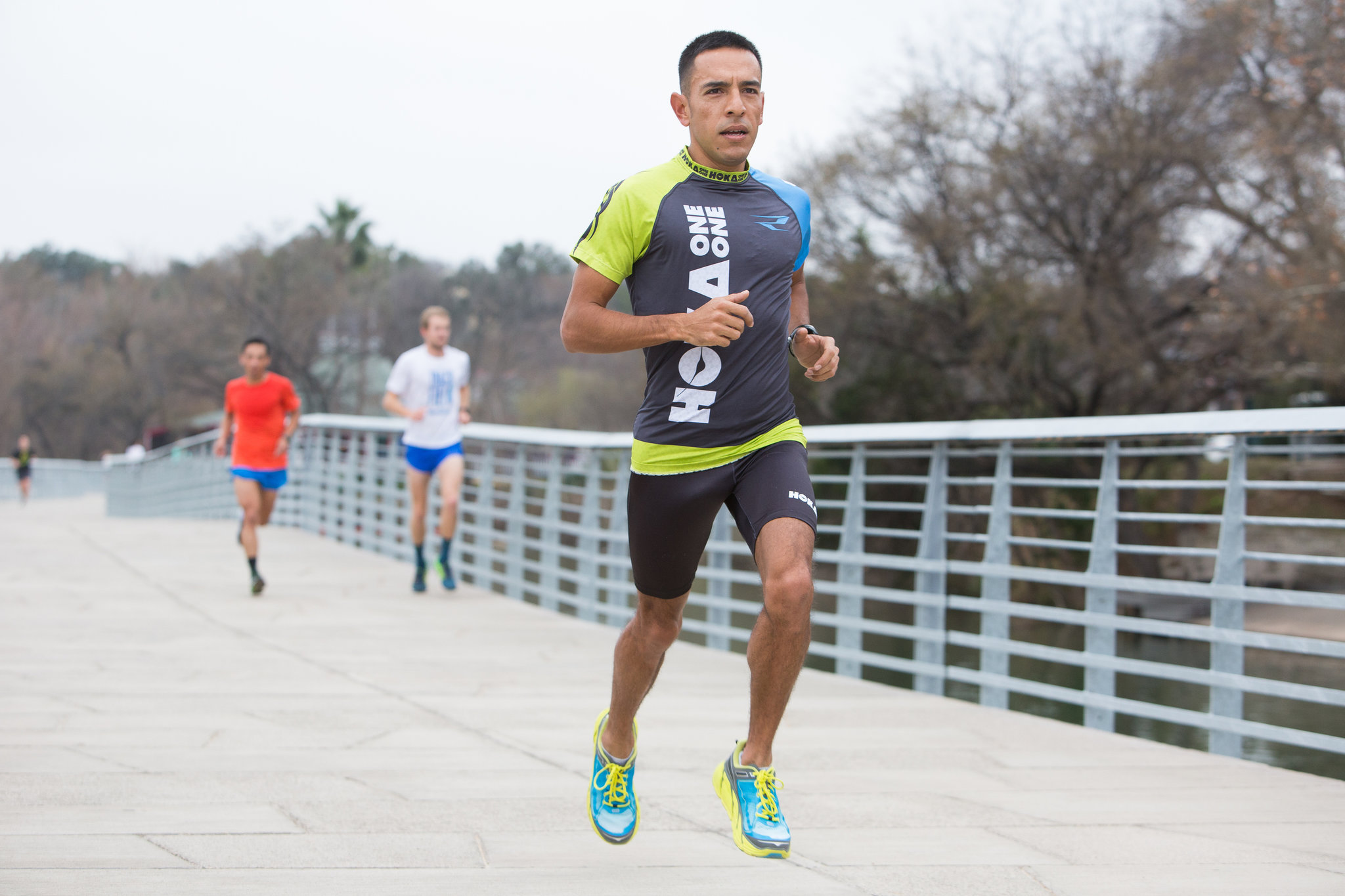 Zaboravite tanke đonove na patikama: novi trend je maksimalan!