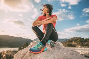 Merrill agility peak 4 ženske patike za trail