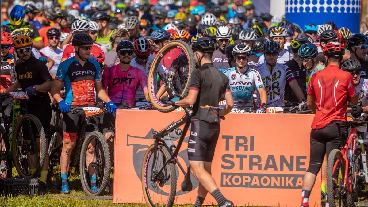 Održano 10. jubilarno izdanje MTB trke Tri strane Kopaonika