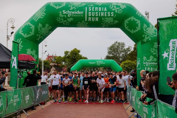 Schneider-Electric-Subotica-Business-Run-start-min